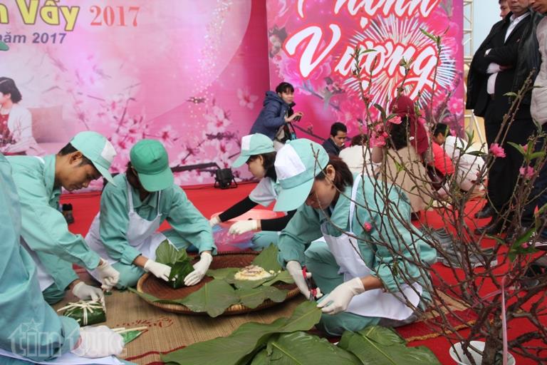 “Tết sum vầy” cho công nhân lao động ảnh 8